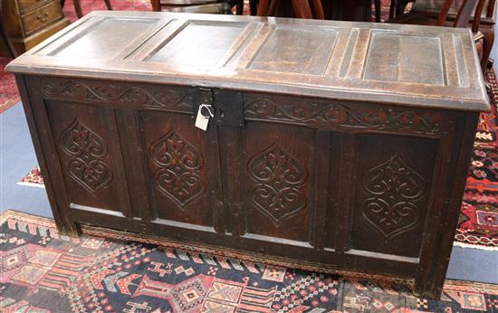 An oak coffer, W.135cm